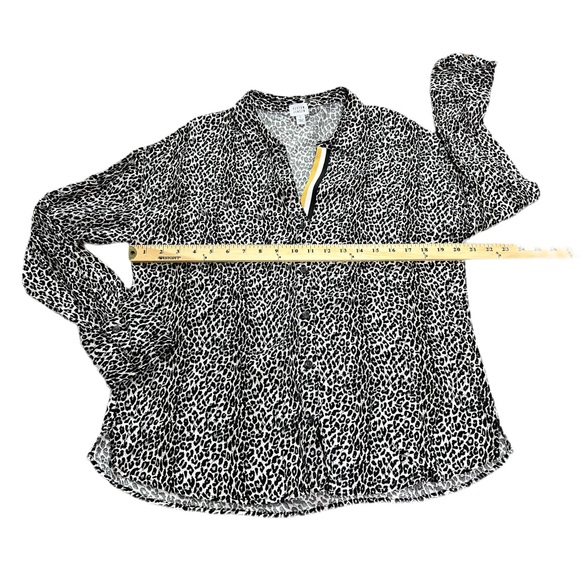 Peyton Jensen Kendra Leopard Print Button Down - Picture 8 of 11